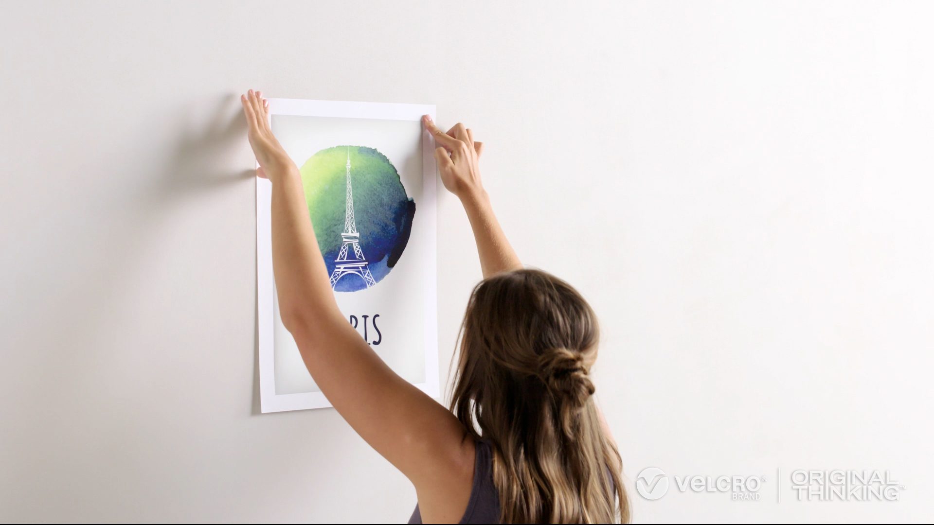How to Hang Posters Without Damaging the Wall